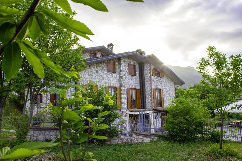 Agriturismo Il Castagneto Supino Zewnętrze zdjęcie